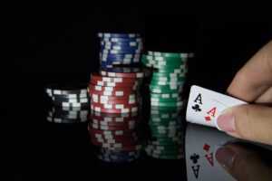 bluffing in poker betting